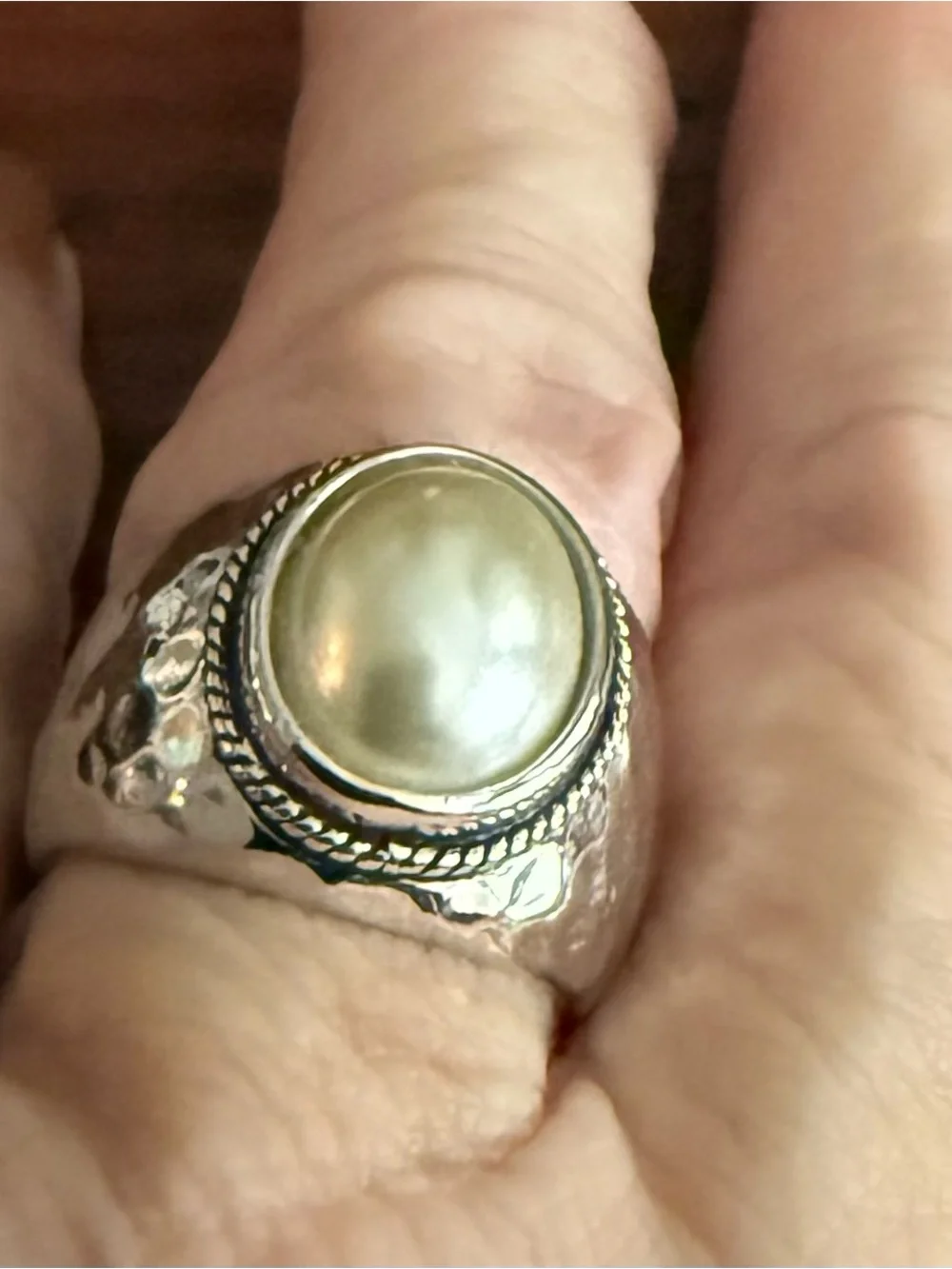 Premier Designs Silver Ring with Pearl-Like Cream Cabochon